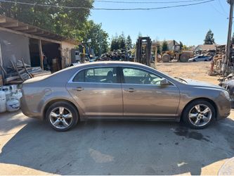 2010 Chevy Malibu 4cyl ***for parts only***