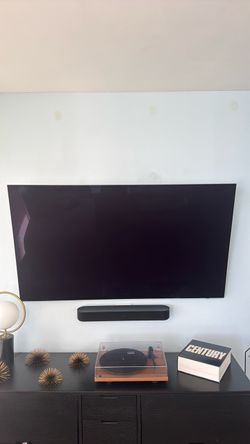 Samsung 65-in Large Flat Screen TV