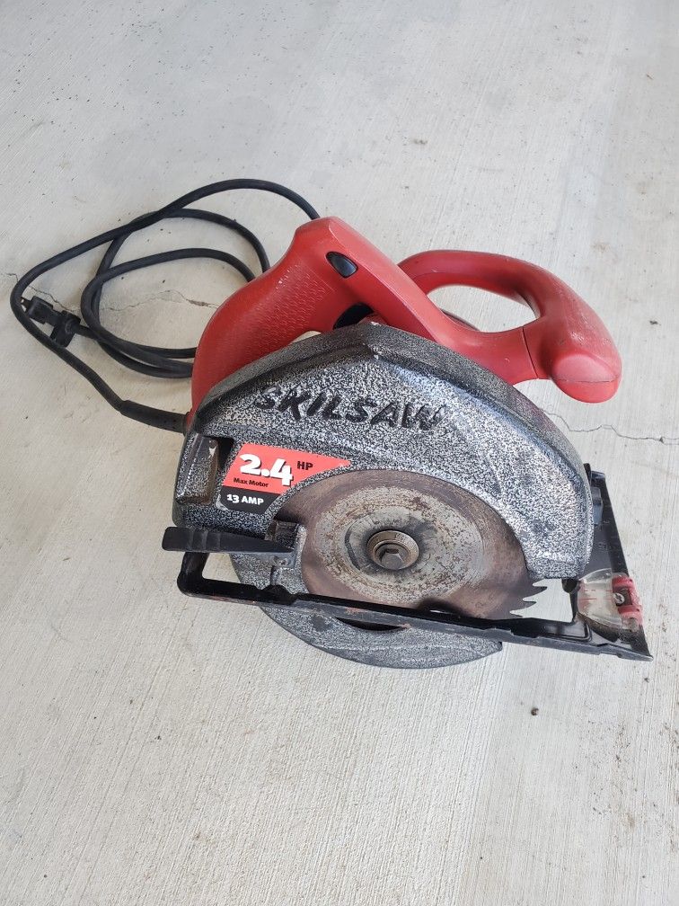 Skilsaw 5500 Circular Saw