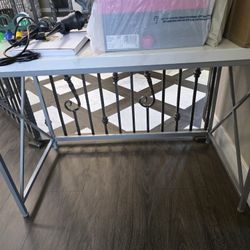 White Marble [Not Real]Desk 