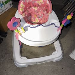 Baby Trend Walker 