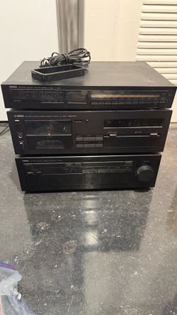 Yamaha Stereo System