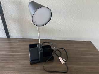Organizer Lamp With USB Port