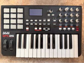 AKAI MPK25 USB Midi Keyboard