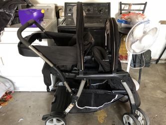 Stroller for two ( cariola para dos)