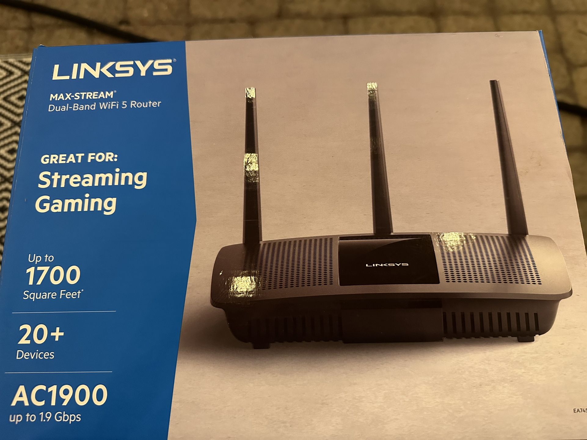 Linksys AC1900 Max-Stream Dual Band WiFi 5 Router