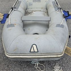 Achilles LSI-88 Inflatable (Hypalon) Dinghy Boat (200