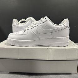 Womans Air Force 1