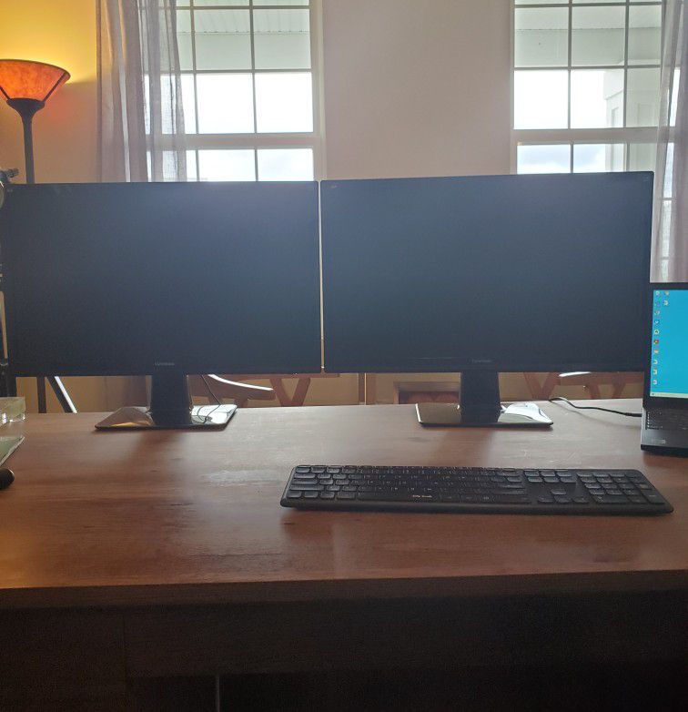 Dual 23" Monitors for PC / Laptop