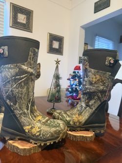 Lacrosse women’s hunting Boots Sz 7 Worn Once