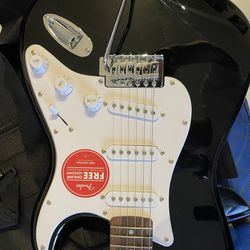 Fender Squier Stratocaster Electric Guitar 