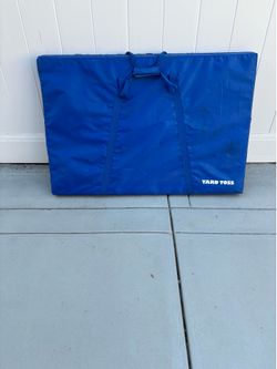 UCLA tailgate toss 2‘ x 3‘UCLA tailgate toss 2’ x 3’