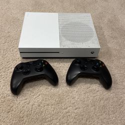 Xbox one S ( negotiable)