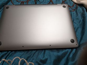 Apple MacBook Pro 13" M1