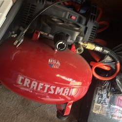 Craftsman 6 gal Pancake Portable Air Compressor 150 psi 0.8 HP