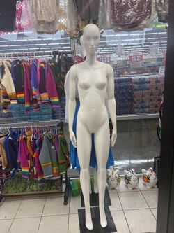Mannequins