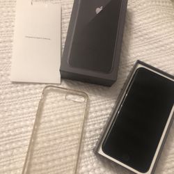 iPhone 8 Plus Unlocked 64bg Mint Condition  