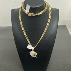 Cuban Chain/ Lion Head Charm