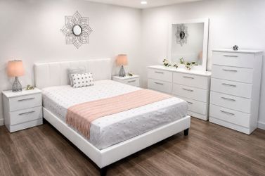 Bedroom Set. High quality and modern Stylish For Your Home! - Juego de cuarto ¡ Alta calidad y Estilo Moderno Para Su Hogar!