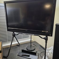 42" Vizio TV 