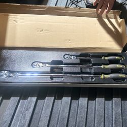 3 Pipe Extra Long Ratchet Set