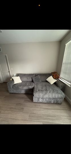Boneless couch