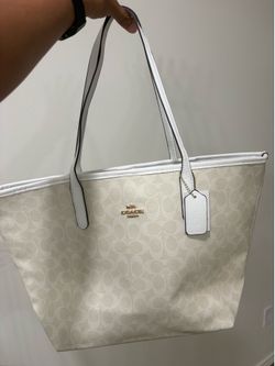 White Tote