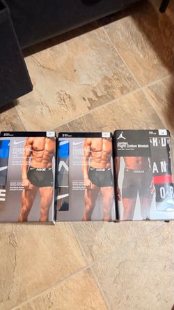 Boxers Nike and Jordan