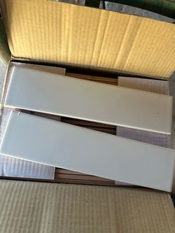 Tile para cocina   100 dólares por todo