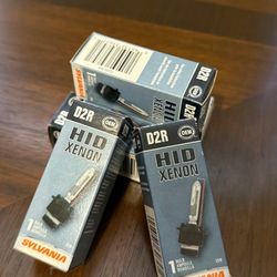 Sylvania D2R Xenon Bulb