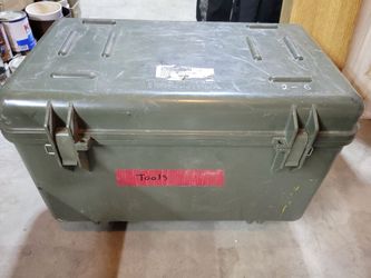 Rolling Army Tool Chest