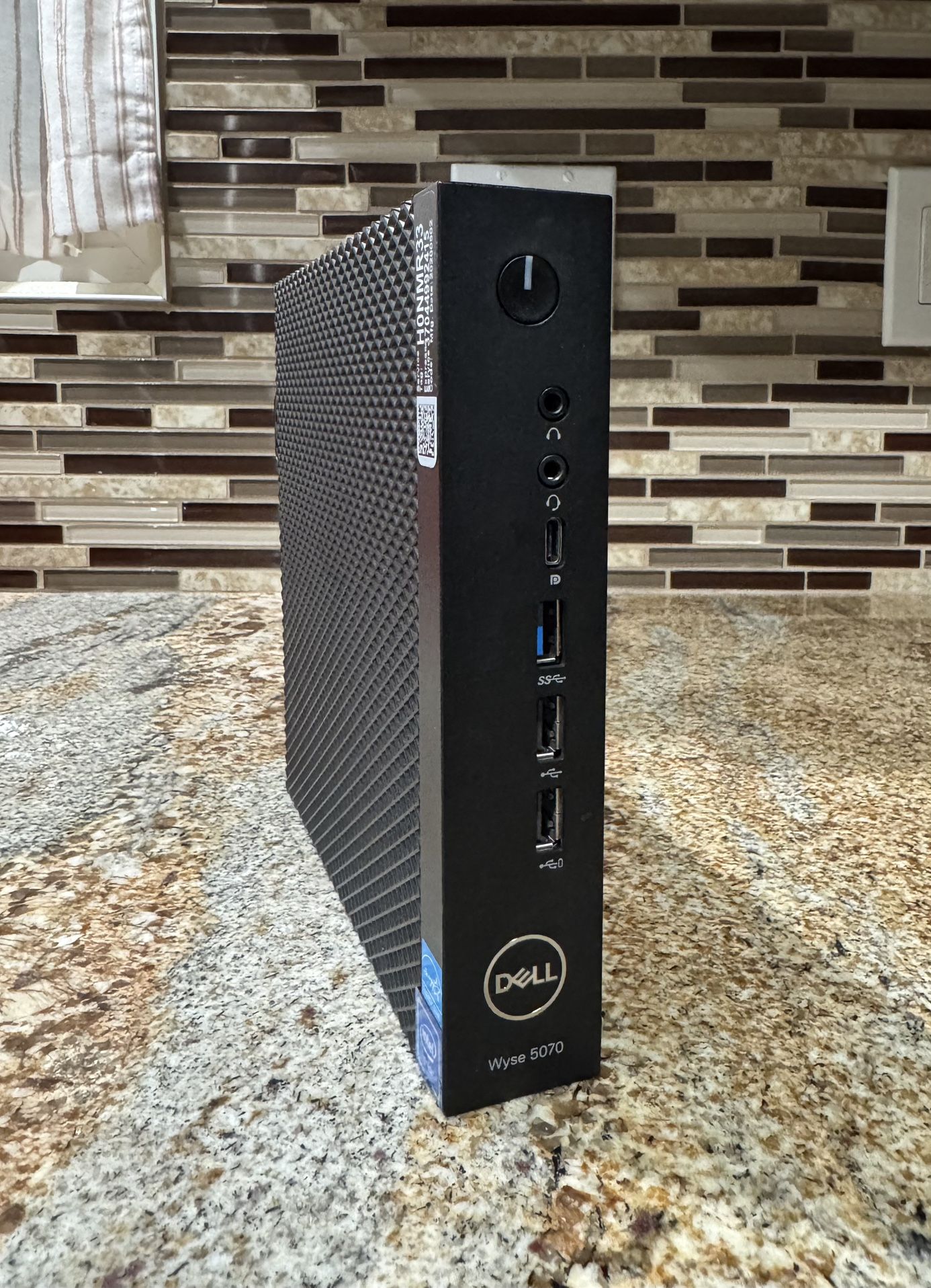 Dell Wyse 5070 Thin Client - 128 GB SSD - 4 GB RAM - Windows 11 Pro - Microsoft Office 2021