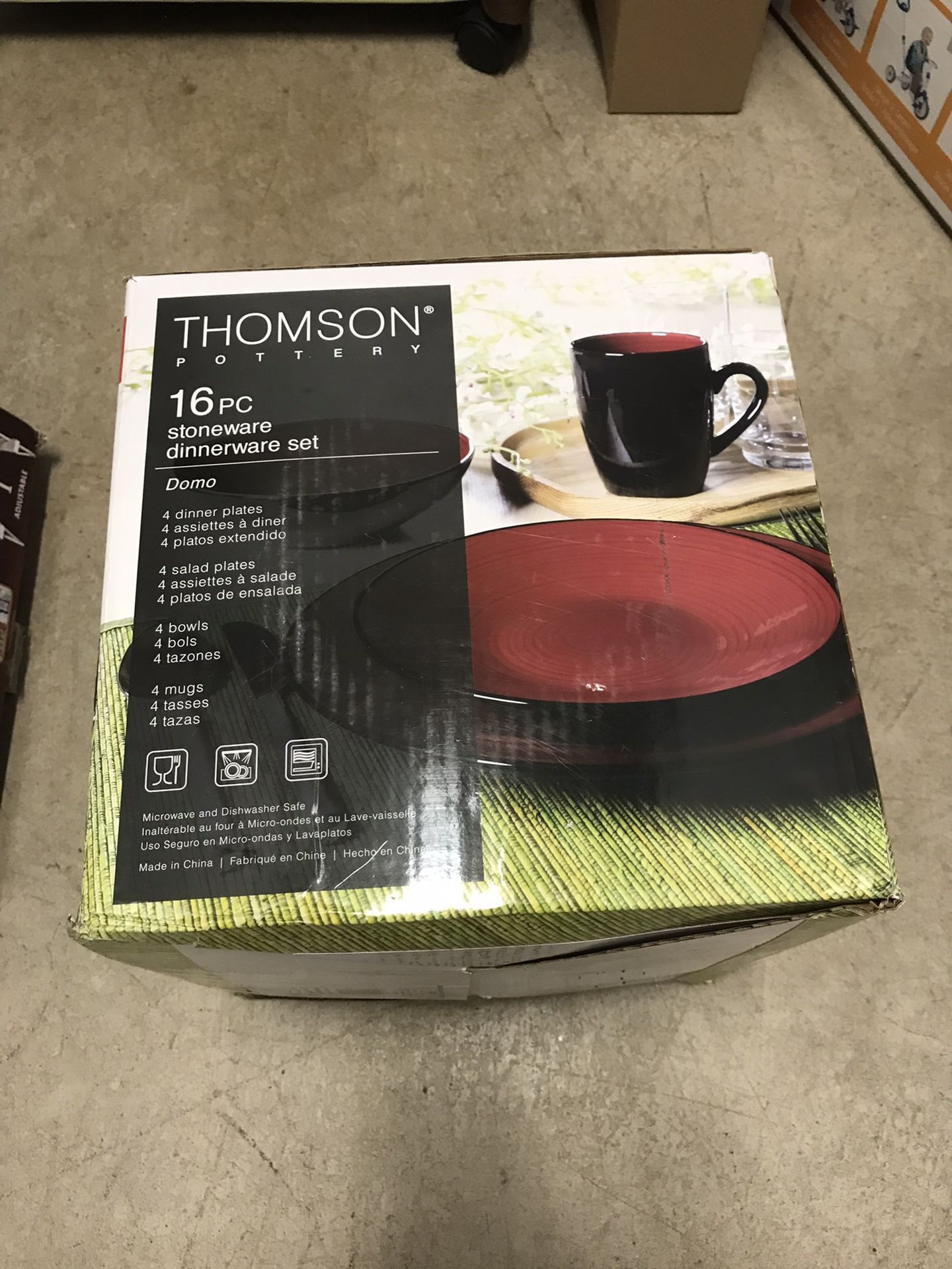 Thompson Pottery - Dinnerware Set (Plates, Bowls & Mugs)