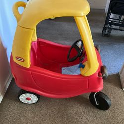 Little Tikes Cozy Coupe 