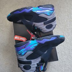 Retro 8 Aquas Size 11