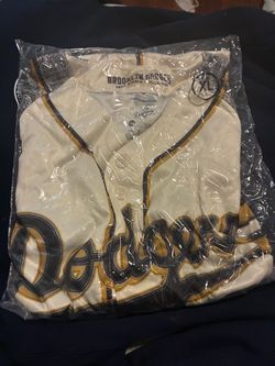 Jackie Robinson jersey