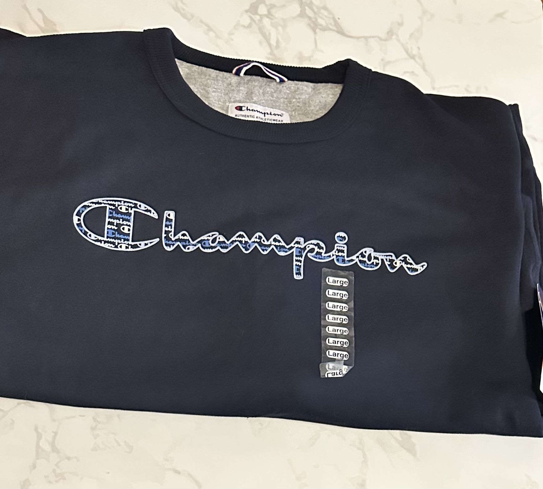 Champion Crewneck Size Large