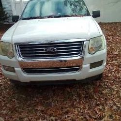 2010 Ford Explorer