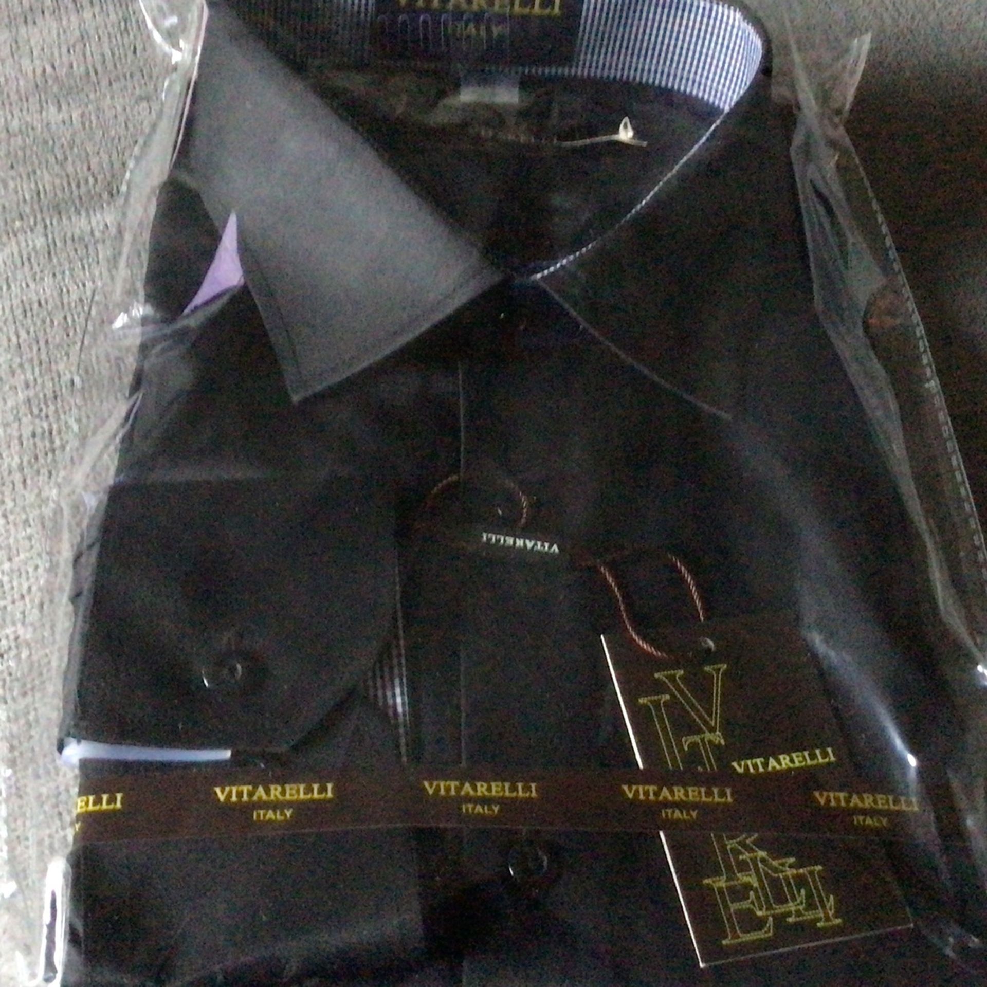 Vitarelli Italy Men's Casual Dress Shirt Size Xl Designer Black Color for  Sale in Hayward, CA - OfferUp