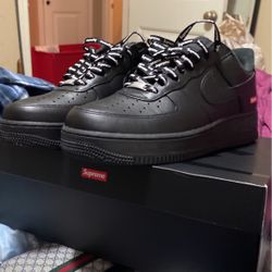 Supreme Black Air Force 1 