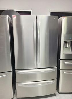 LG 4‑Door French Door Fridge – Stainless, Ice Maker, Clean