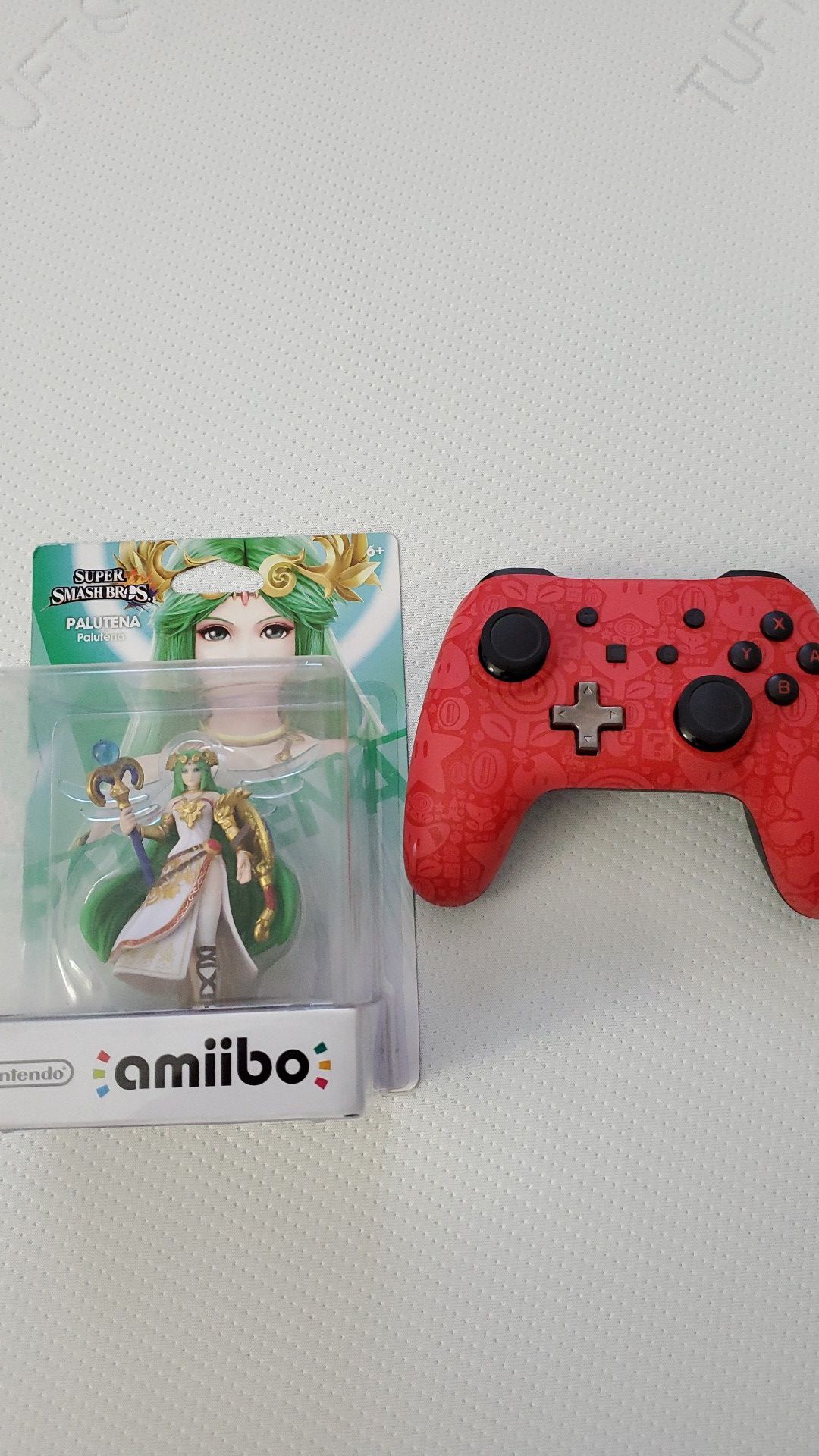 Palutena Amiibo and Super Mario Brothers Wired Controller (missing wire) for Nintendo Switch / Super Smash Bros