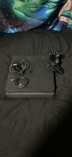 PS4 Slim (Wires & Controller included)