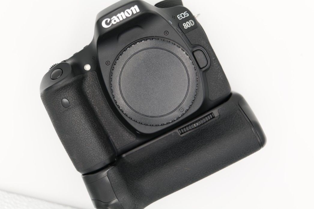 Canon 80D