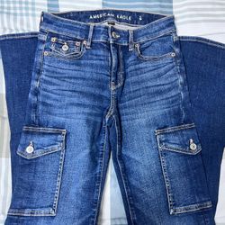 American Eagle  Flared Mid Rise Jean Size 2
