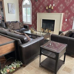 Sophisticated Genuine Leather Sofa Set For Sale 