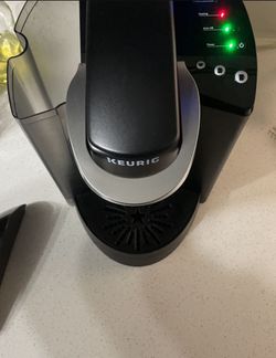 Keurig K-Classic Single Serve K-Cup Pod Coffee Maker, Black