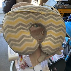 Boppy Pillow 