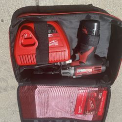 Milwaukee Cordless Drill 