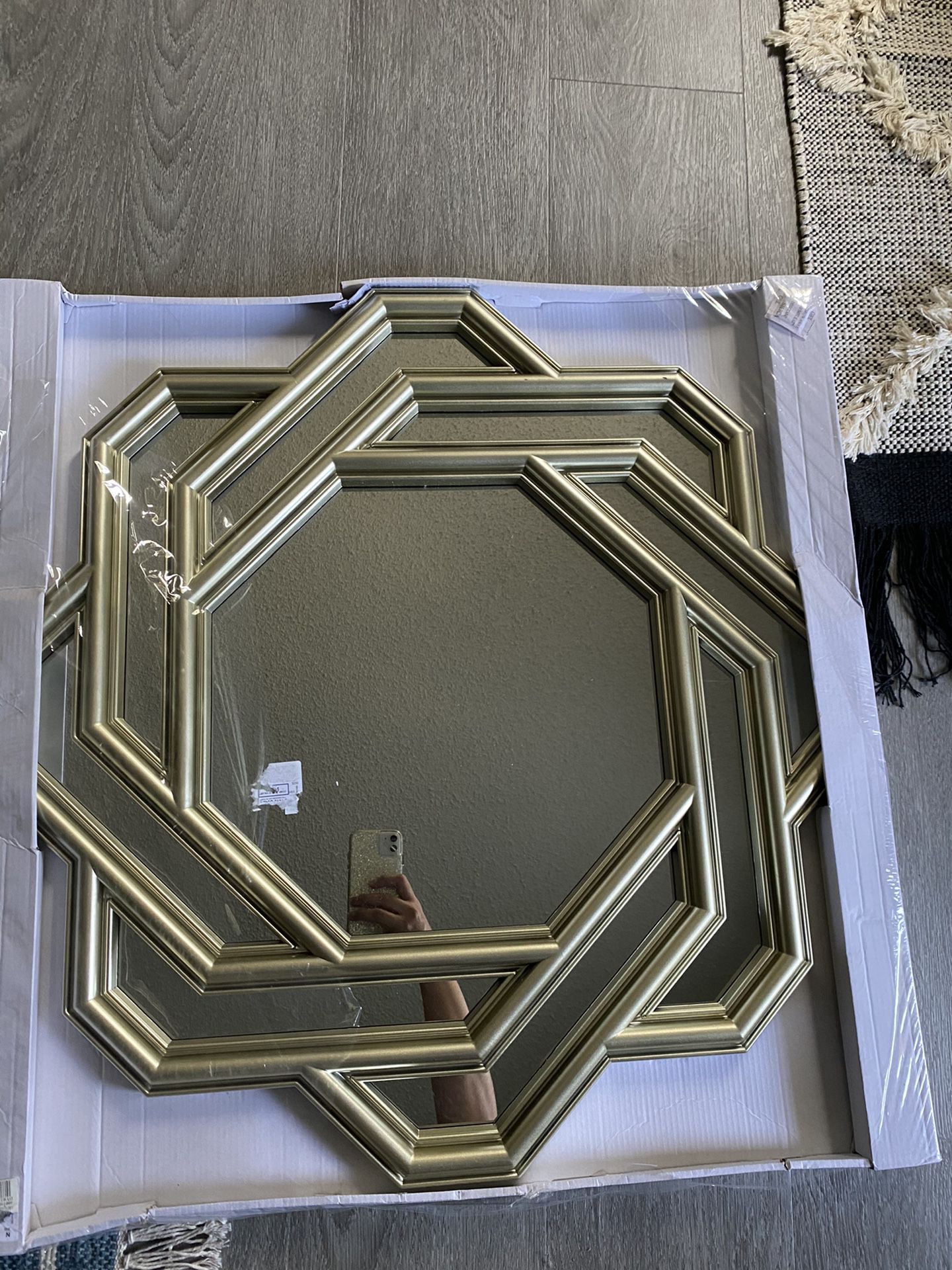 Geometric Decorative Mirror